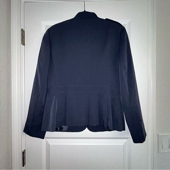 John Meyer of Norwich Military Style Button Front Pleated Peplum Back Jacket - Picture 5 of 6